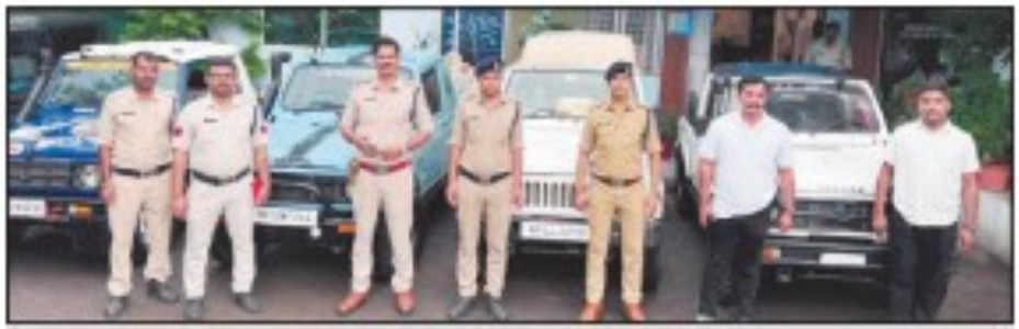 Ratibad cops seize 10 SUVs after illegal Kaliyasot mud rallyAction follows ‘The Hitavada’ reports on illegal off-road stunts at Kaliyasot wetland; 10 SUVs seized, organisers yet to face legal action