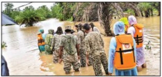 16 villagers rescued fromfloodwaters in Narayanpur