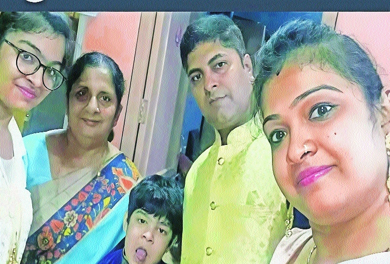 The five members Paraswani family