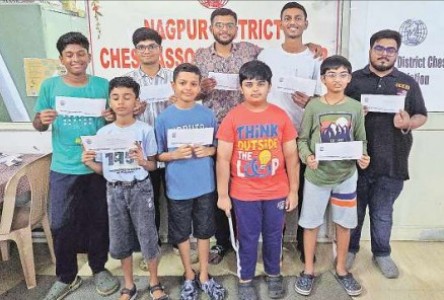 Roneet is rapid chess champ