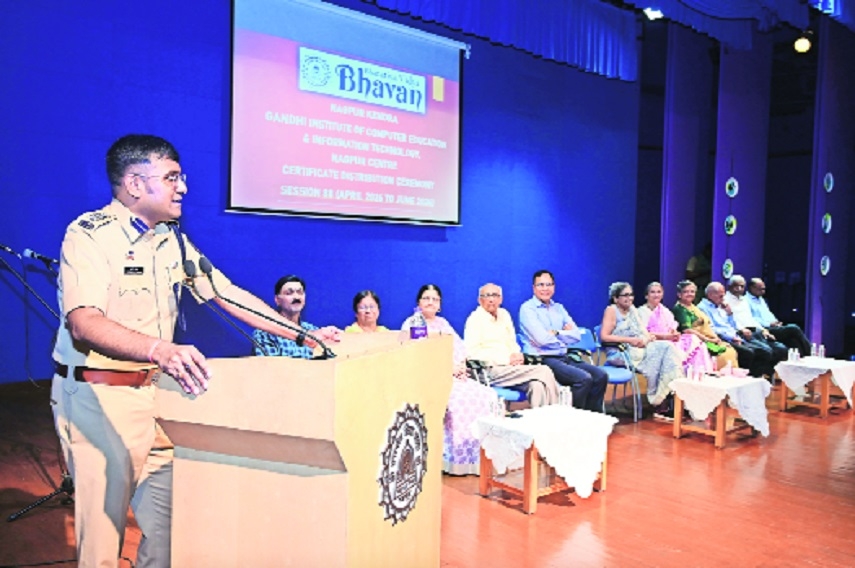 Dr Poddar calls school days golden period in ones life