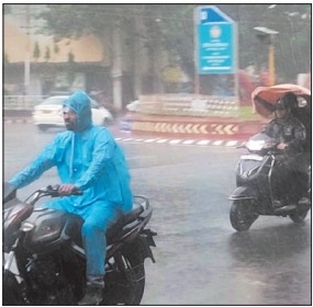 Monsoon hits peak