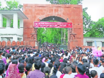 45,000 visitors throng Sitabuldi Fort on Independence Day