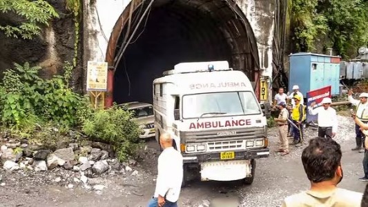 Chamoli tunnel accident: Search fortwo missing workers continues