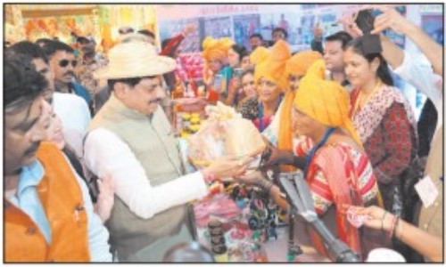 CM transfers Rs 2,148 cr to Ladli Bahnas in MaiharCHIEF MINISTER DR MOHAN YADAV UNVEILS RS 256 CR DEVELOPMENT PROJECTS