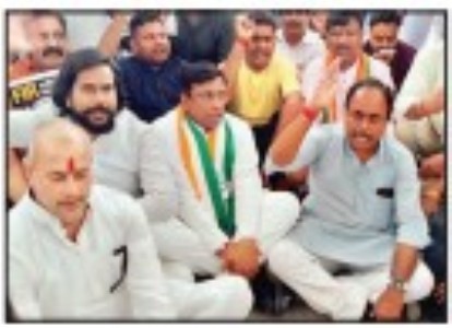 Cong demands to register FIR inchild drowning case, stage protest