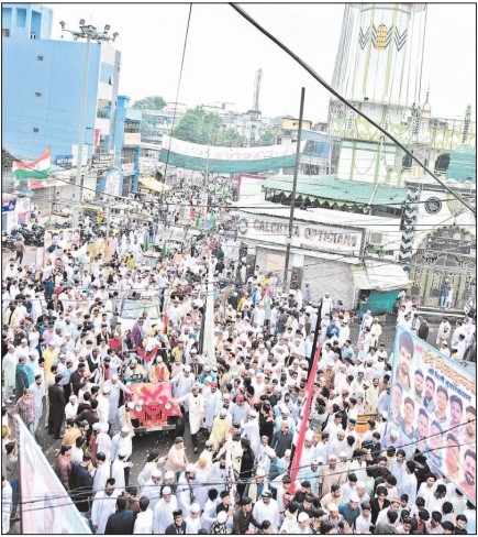 Grand procession 