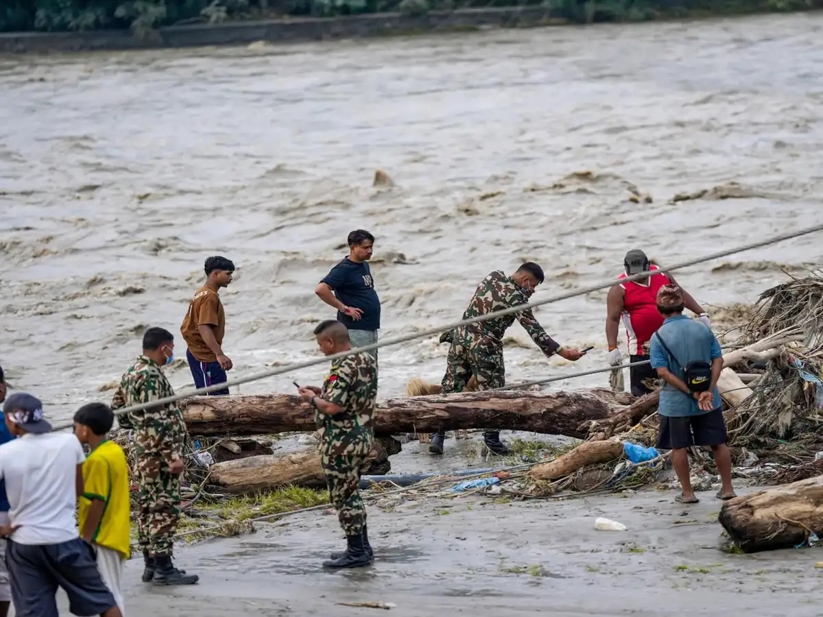  320 Indian tourists missing MEA