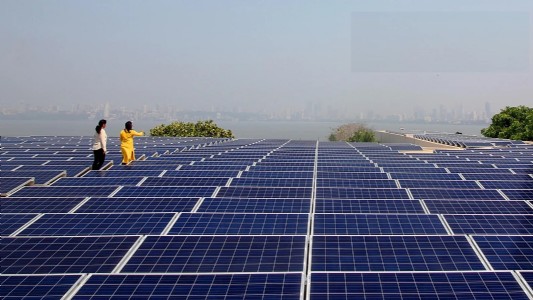 India surpasses US assecond-fastest growingsolar energy market