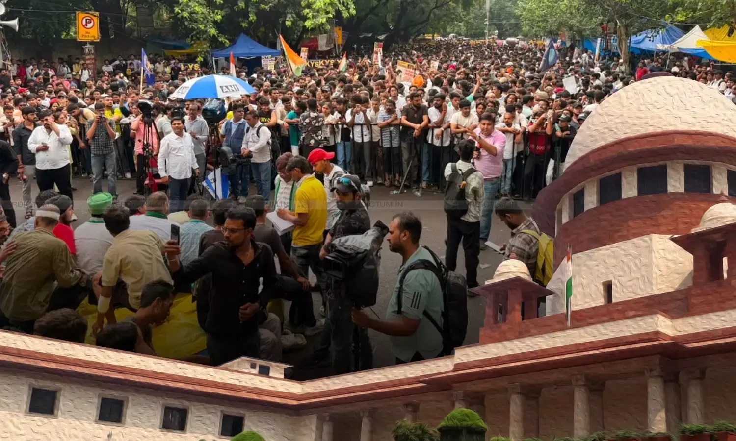 States can withdraw FIRs against students of NEET protests SC