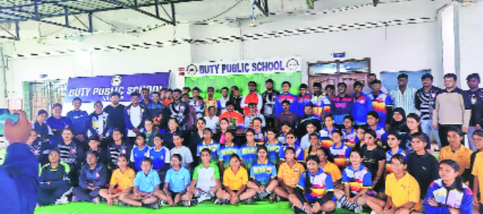 District tug of war squads named
