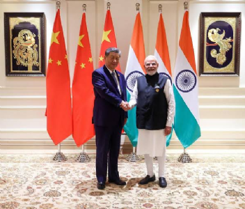 Border peace essential for India-China ties: Modi to Xi