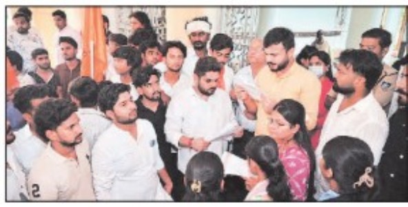 ABVP demands to restore students’ unionelection across all varsities, colleges in MP
