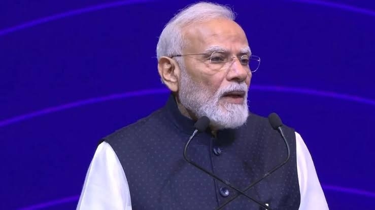 Now our semiconductor chips going global Modi