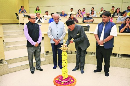 ‘Hindi connected nation during freedom movement’