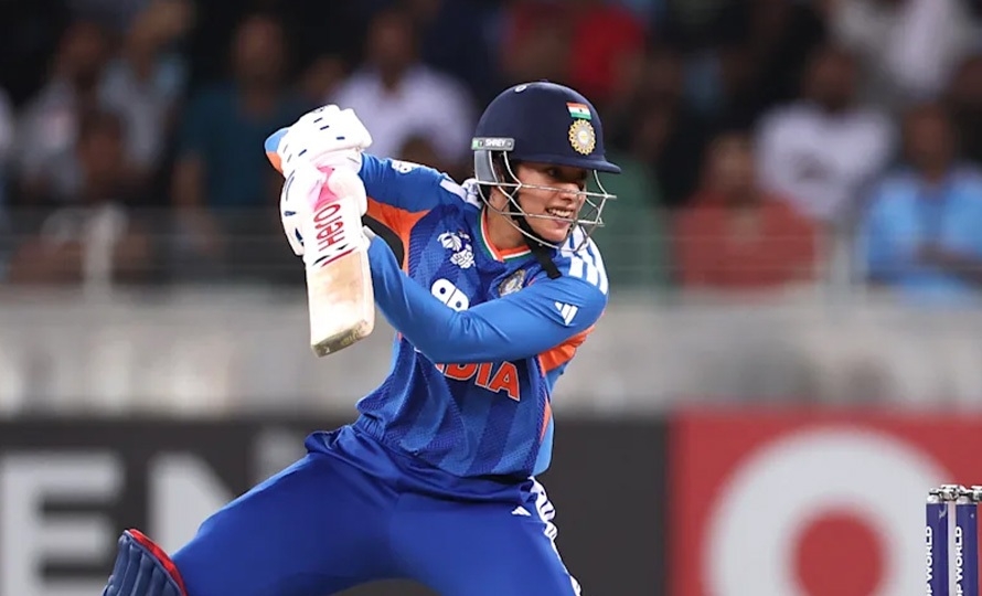 Smriti becomes leading scorer
