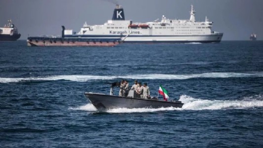 Iran denies US claim onHormuz oil transport
