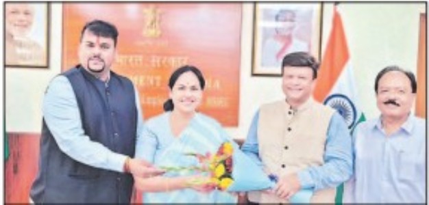 FMPCCI delegation discusses issues ofMSME policies with UMoS Karandlaje
