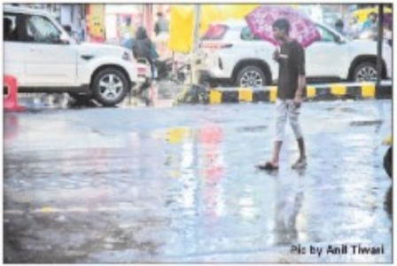 MODERATE RAINS DRENCH SANSKARDHANI,more showers to follow in next two days
