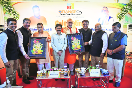 Indian cos should mfg export quality products: Giriraj Singh