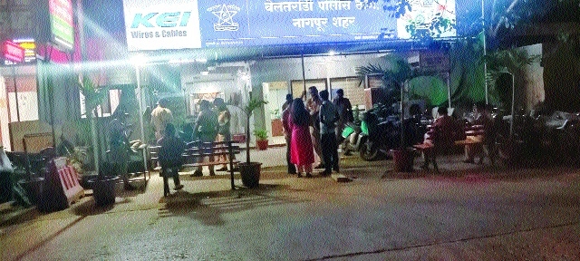 Police under scanner as robber injured in mob attack succumbs 