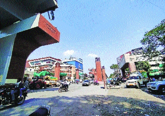 Unique intersection of flyovers being constructed at Jagnade Square
