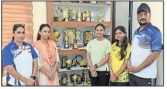 Shuttlers Shourya, Shruti shine in taluka meet
