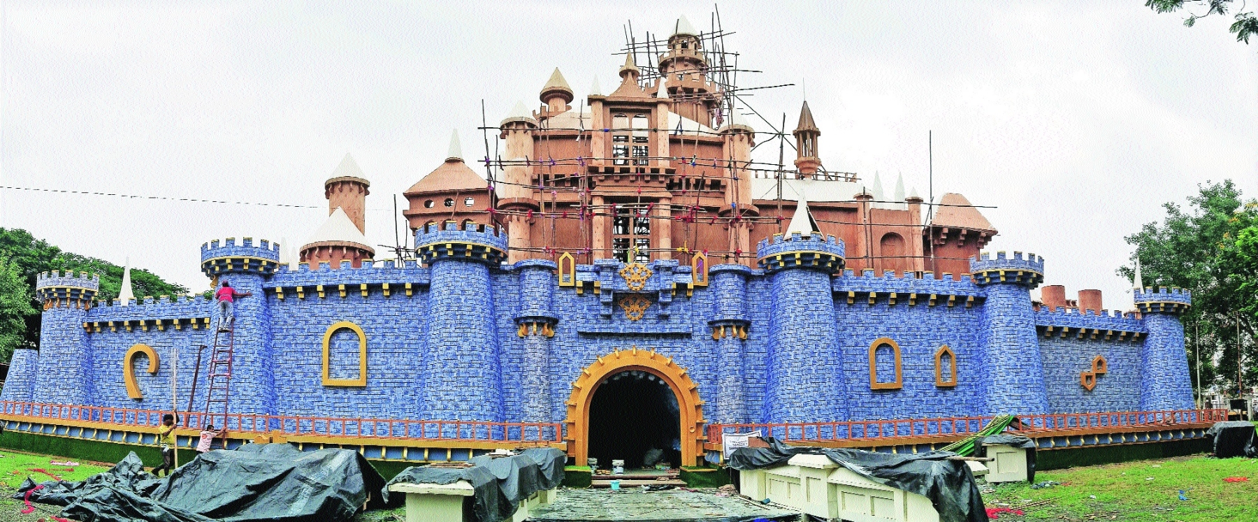 The pandal world  Disneyland comes to Nagpur for Ganeshotsav